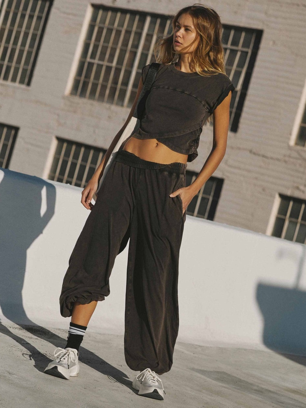 Free People Hot Shot Cropped Tee & Sweatpants SET Vintage Washed Grey Colorway M
